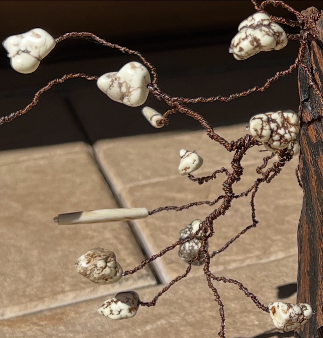 L'Arbre aux Pierres Blanches